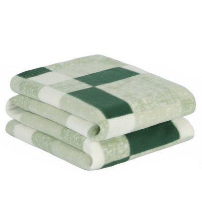 OHS Tartan Check Throw Over Bed Warm Soft Blanket from B&Q