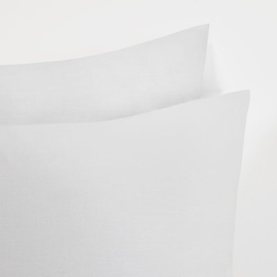 Ohs 4 X Soft Polycotton Housewife Pillowcase SetWhite50 X 75Cm from B&Q