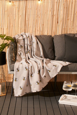 OHS Bee Print Soft Polar Fleece Throw from B&Q