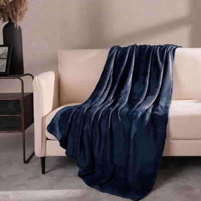 Ohs Ultra Soft Blanket Throw Warm Flannel Fleece from B&Q