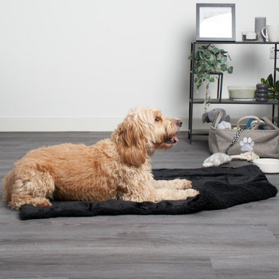 Ohs Sherpa Pet Soft Animal Throw Over BlanketBlack75 X 110Cm from B&Q