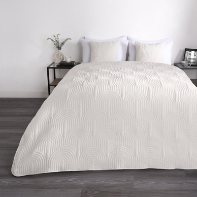 OHS Pinsonic Blanket Quilted Bedspread Throw Over BedCream200 X 240Cm from B&Q