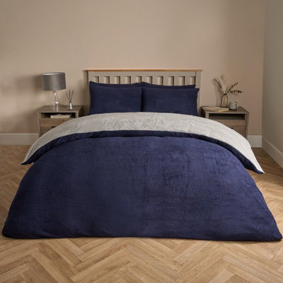 Ohs Reversible Teddy Duvet Cover With PillowcaseNavy GreySuperking from B&Q
