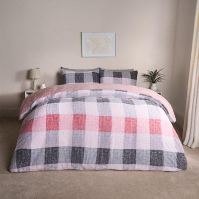 OHS Gingham Teddy Duvet Cover Pillowcase Quilt Soft Bedding SetBlushDouble from B&Q