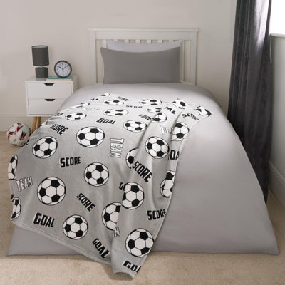 OHS Kids Sherpa Throw Over Bed Blanket Football Sofa Chair Plush Warm Soft Fleece from B&Q