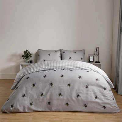 OHS Bee Striped Duvet Cover Reversible Bedding SetGreyDouble from B&Q
