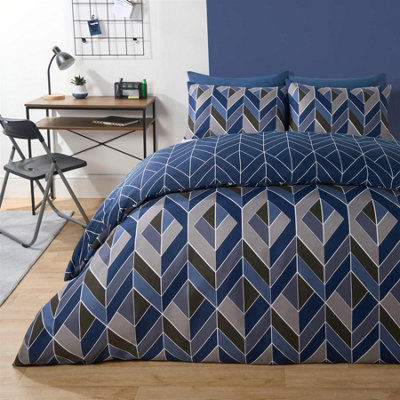 OHS Geo Duvet Cover Bedding Set Pillowcase Reversible ChevronNavySuperking from B&Q