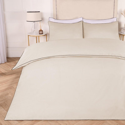 OHS Luxury Duvet Cover Set Piped Edge Soft Quilt Pillowcase BeddingSuperking from B&Q