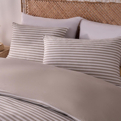 OHS Stripe Duvet Cover Hotel Bedding Set Waffle Embossed QuiltNaturalDouble from B&Q