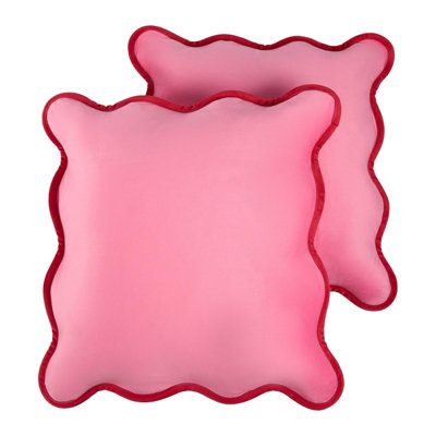 OHS 2 Pack Matte Velvet Scallop Edge Cushion CoverPink/red45 X 45Cm from B&Q