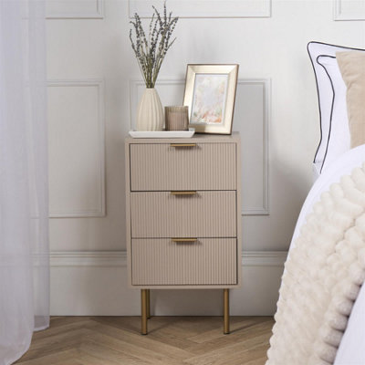 B&Q -  Ribbed 3 Draw Nightstand Modern Bedside TableNatural
