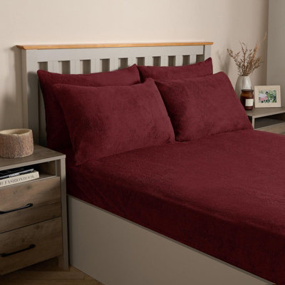 OHS Teddy Fleece Pillowcase Cover Bedding Set 4 X Thermal50 X 75Cm Burgundy from B&Q