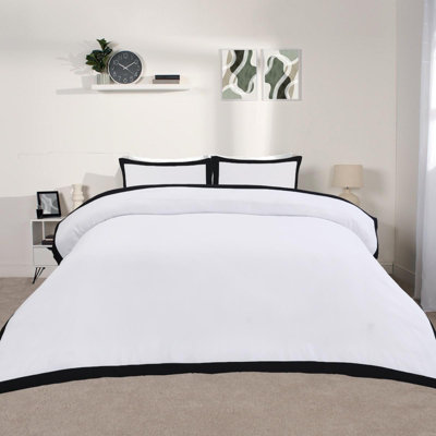 OHS Contrast Border Duvet Cover Set Microfibre Bedding Set With Pillowcases from B&Q