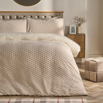 OHS Waffle Fleece Super King Duvet Cover With Pillowcase Thermal Soft Bedding Set from B&Q