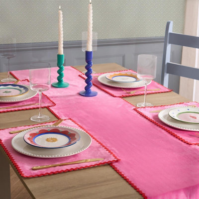 Ohs 4 X Scallop Edge Matte Velvet Placemat Table Mat Set from B&Q