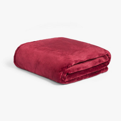 OHS Ultra Soft Blanket Throw Warm Flannel FleeceBurgundy120 X 150 Cm from B&Q