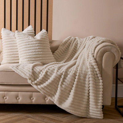 OHS Super Soft Faux Fur Ribbed Throw Fluffy Thick Fleece Bed Blanket200 X 240Cm from B&Q