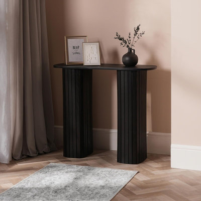 Ohs Madison Console Table Ribbed Engineered Wood Entryway Display DeskBlack from B&Q