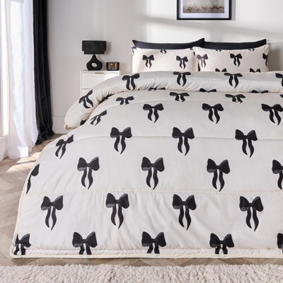 Ohs Bows 10.5 Tog Coverless Duvet With Pillowcase Bedding SetCreamDouble from B&Q