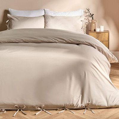 B&Q -  Bow Tie Solid Dye Duvet Cover Set Bedding With PillowcaseNaturalSingle