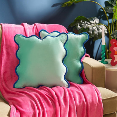 Ohs 2 X Scallop Edge Matte Velvet Cushion Covers Home DécorTeal/blue from B&Q