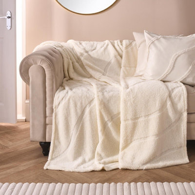 Ohs Tufted Contour Throw Teddy Fleece Blanket Winter Soft Warm BedspreadIvory125 X 150 Cm from B&Q