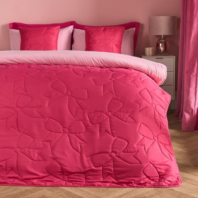 Ohs Bows Quilted Throw Pinsonic Blanket BedspreadHot Pink200 X 240 Cm from B&Q