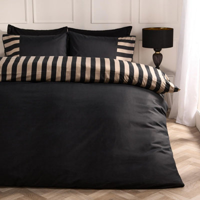 Ohs Stripe Edge Bedding Set Microfibre Duvet Cover With PillowcaseBlack/stoneSingle from B&Q