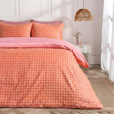 Ohs Gingham Embossed Bedding Set Waffle Duvet Cover With PillowcaseCoralDouble from B&Q