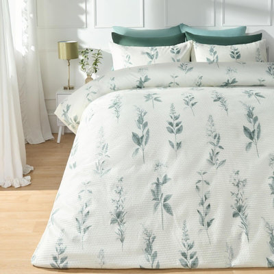 Ohs Botanics Embossed Bedding Set Waffle Duvet Cover With PillowcaseGreenDouble from B&Q