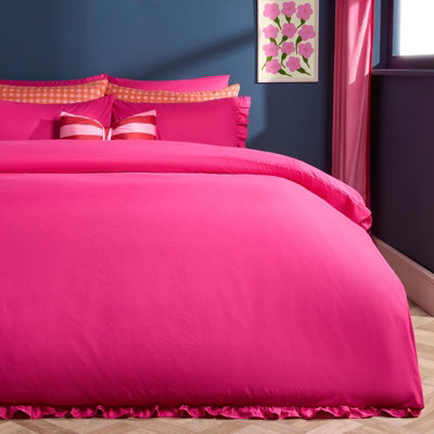 Ohs Frill Edge Decor Duvet Cover With Pillowcase Bedding SetHot PinkKing from B&Q