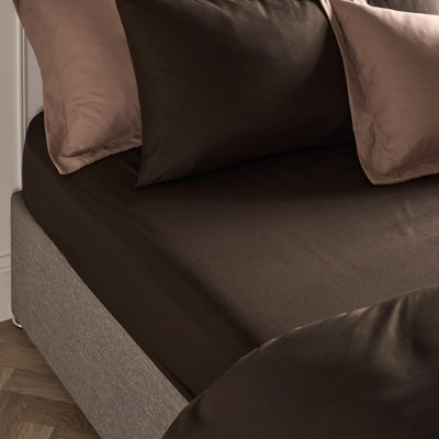 Ohs Ultra Soft Microfibre Plain Fitted Bed SheetCoffeeKing from B&Q