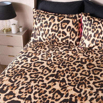 Ohs Leopard Print Microfibre Easy Care 25Cm Deep Fitted Bed SheetNaturalKing from B&Q