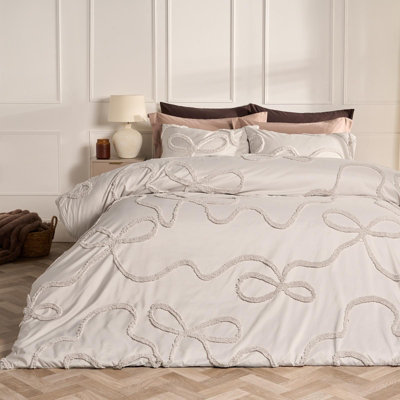 B&Q -  Tufted Bow Bedding Set Duvet Cover With PillowcaseStone