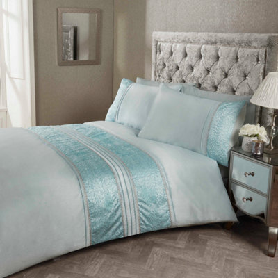Rapport Home Aurora Polycotton Duvet Set With Pillowcase from B&Q