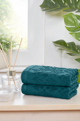 B&Q -  Versailles Jacquard Pure Cotton Face Towel Lagoon