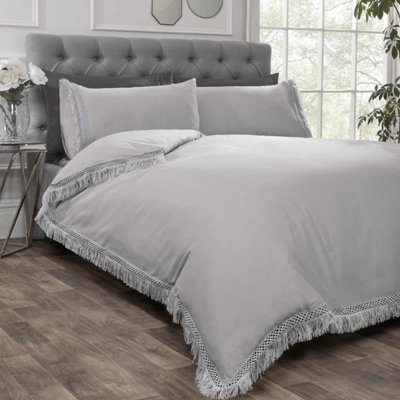 Rapport Tia Trellis Tasselled Duvet Cover Bedding Set from B&Q
