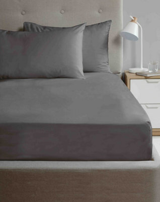 Rapport Home So Soft Microfibre 180 Thread Count Fitted Sheet from B&Q