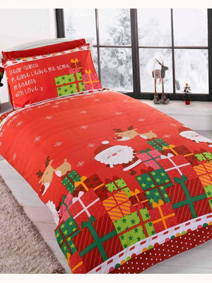 Dear Santa Christmas Single Duvet Cover & Pillowcase Set from B&Q
