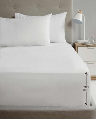 Rapport Percale Luxury Soft Pillowcase Pair from B&Q