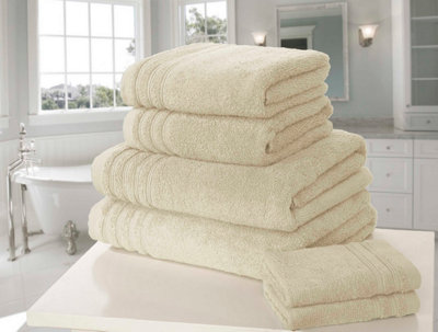 B&Q -  So Soft Bath Towel Pure Cotton Cream