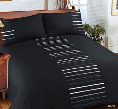 Rapport Home Manhattan Duvet Set With Pillowcase from B&Q