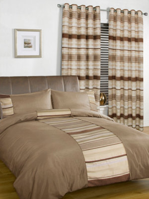 Rapport Home New York Polycotton Duvet Set With Pillowcase from B&Q