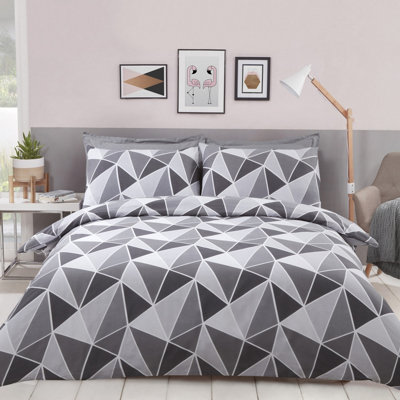 Rapport Home Leo Polycotton Duvet Set With Pillowcase from B&Q