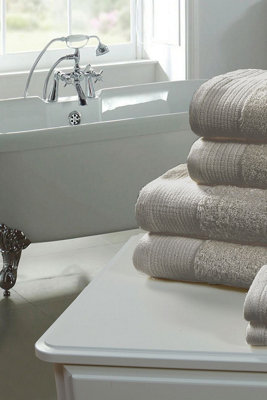 Rapport Chatsworth Egyptian Cotton Bath Sheet Towels from B&Q