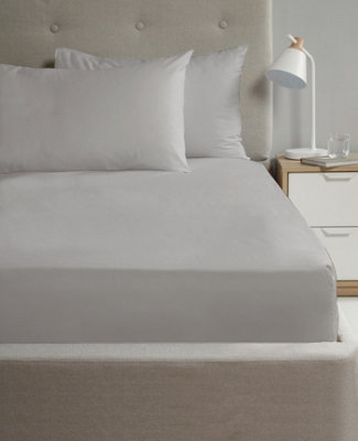 Rapport Home 56P Polycotton Super Soft Flat Sheet from B&Q