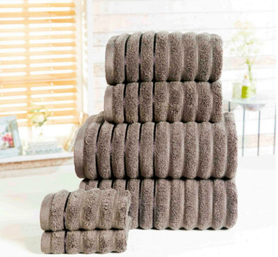 B&Q -  Ribbed Bath Towel Pure Cotton Charcoal