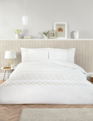 Rapport Home Modena Geo Polycotton Duvet Cover Set With Pillowcase Single from B&Q
