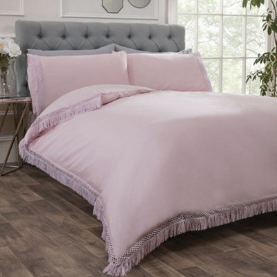 Rapport Home Tia Trellis Tasseled Duvet Set With Pillowcase from B&Q