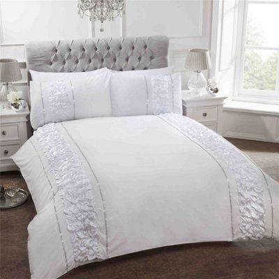 Homespace Direct Ltd Provence White Super King Duvet Cover Bedding from B&Q